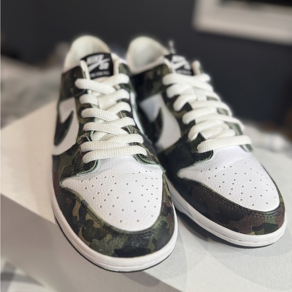 SB Dunk Low Sample Camo Legion Green - Picture 6 of 7